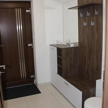 2023 Apartamento *