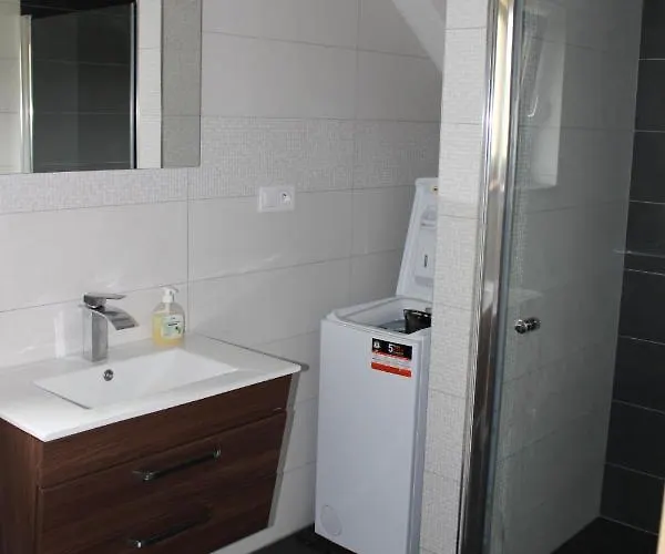 2023 Apartament *